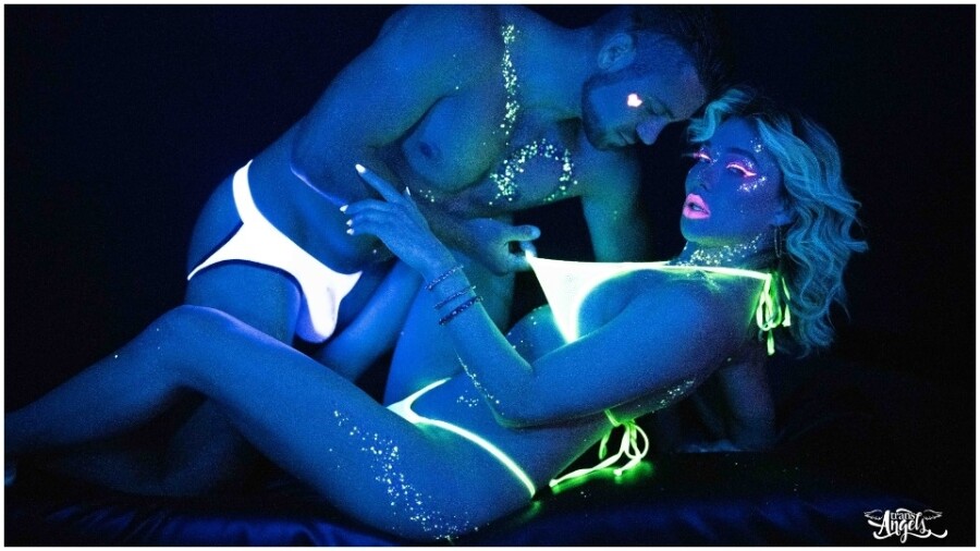 Emma Rose, Dante Colle Star in TransAngels’ ‘Glowed-Up Booty’