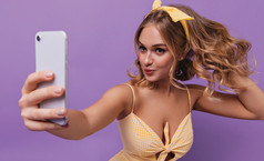 Balancing Growth and Audience Loyalty as a Creator
