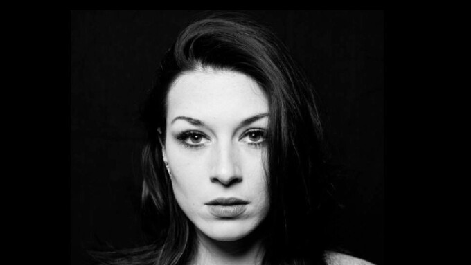 Report: Stoya Breaks Silence on James Deen Allegation