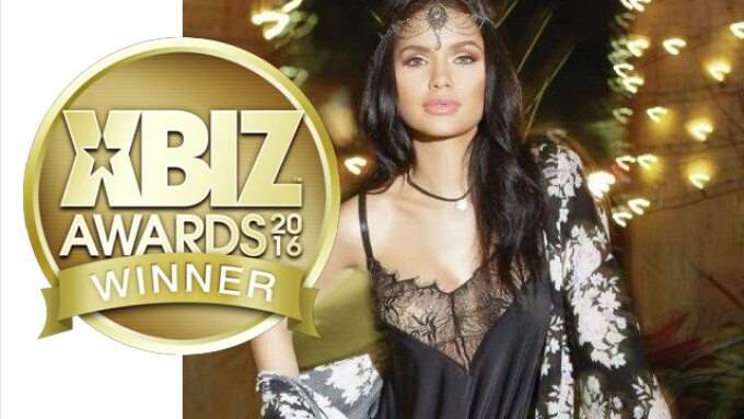 Coquette Wins 2016 XBIZ Lingerie Company of the Year Award
