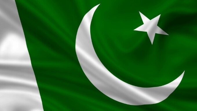 Pakistan Orders ISPs to Block 400,000 Porn Sites