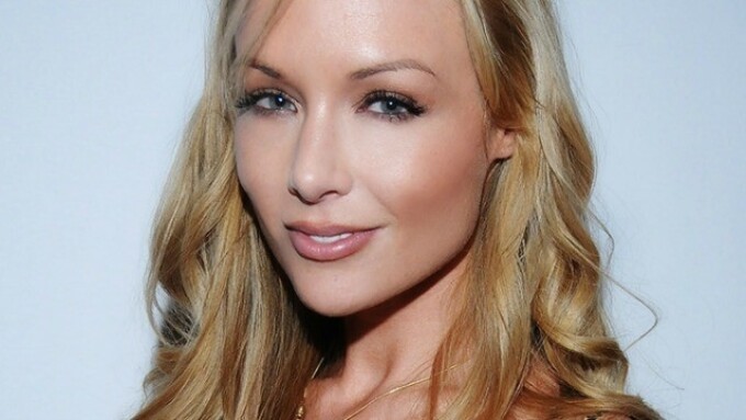 Kayden Kross Returns to Camming