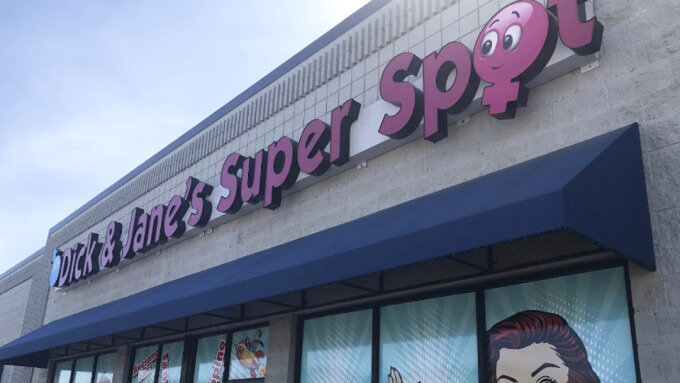 Dick & Jane's Super Spot Opens in Rapid City, S.D.