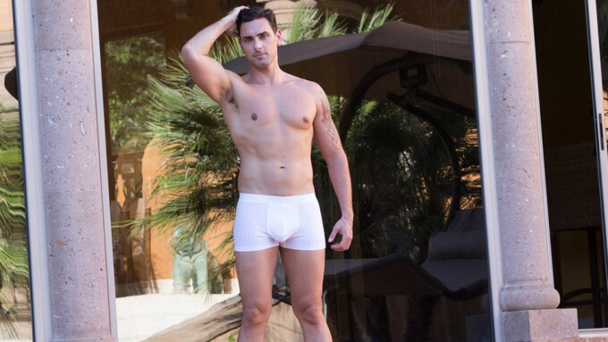 Fleshlight Unveils Ryan Driller's Dildo Pack