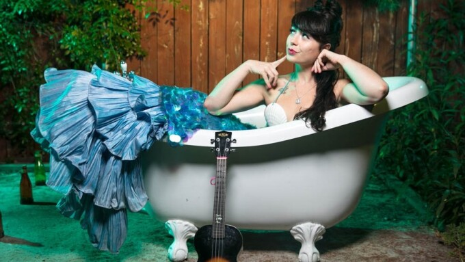 Siouxsie Q's Mermaid Musical 'Fish Girl' Swims to Portland