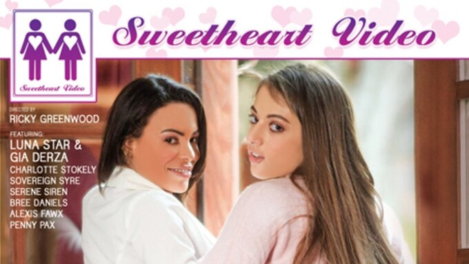 Luna Star, Gia Derza Love 'Lesbian Analingus' for Sweetheart