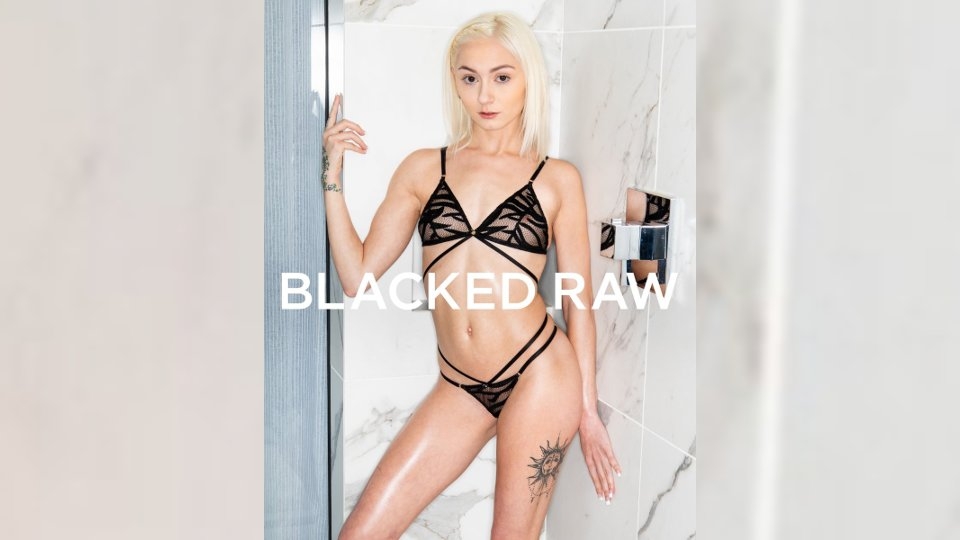 Chloe Temple Says 'Don't Wait Up' in Blacked Raw Debut
