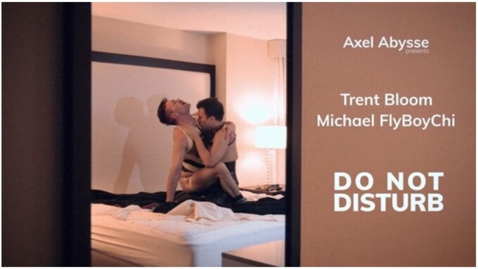 Axel Abysse Pairs Newcomer, Legend in Kinky 'Do Not Disturb'