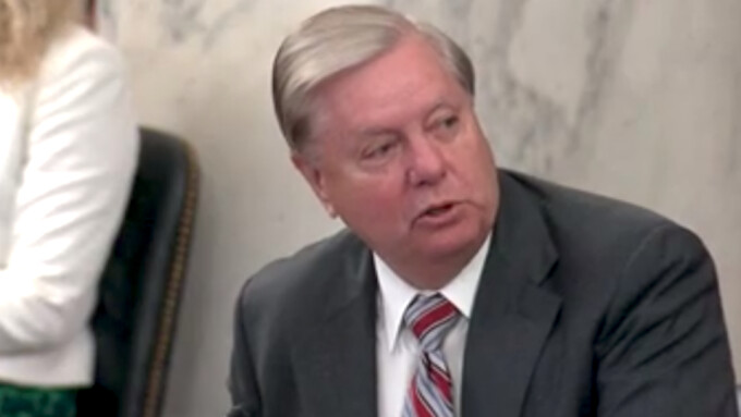 Sen. Graham Postpones EARN IT Act Hearing, Salutes It for 'Rattling the System'