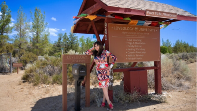 Dr. Ava Cadell Opens 'Loveology Retreat' in Southern California