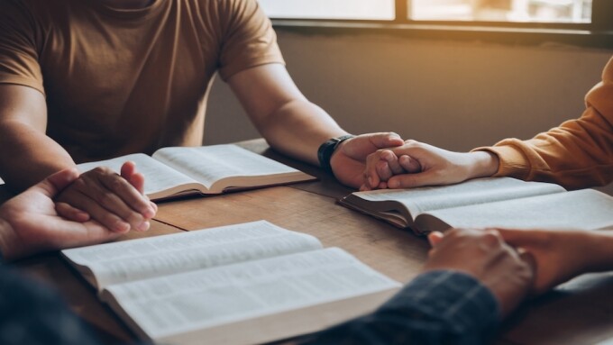 Southern Baptists Blame Youth Pastor Shortage on 'Proliferation of Pornography'