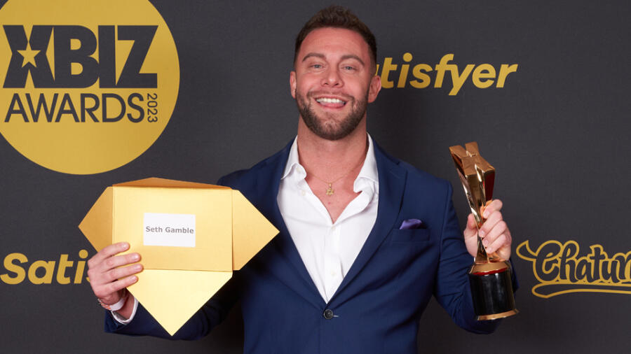 Twice-Crowned Male POTY Seth Gamble Talks Longevity, Ambitions