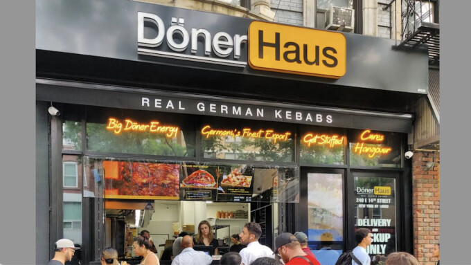 NYC Kebab Restaurant Challenged Over Pornhub Lookalike Logo