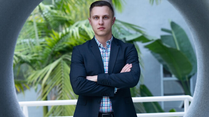 Alex Mack Joins Hussie Models as Talent Agent