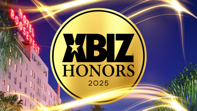 XBIZ Honors Retail Edition to Light Up Hollywood Roosevelt Hotel