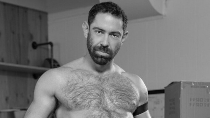 Performer Roman Mercury Passes Away at 45