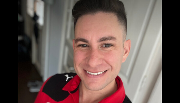 Performer Brad Knight Passes Away at 36