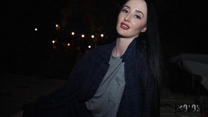Violet Voss Fronts Latest From Mofos