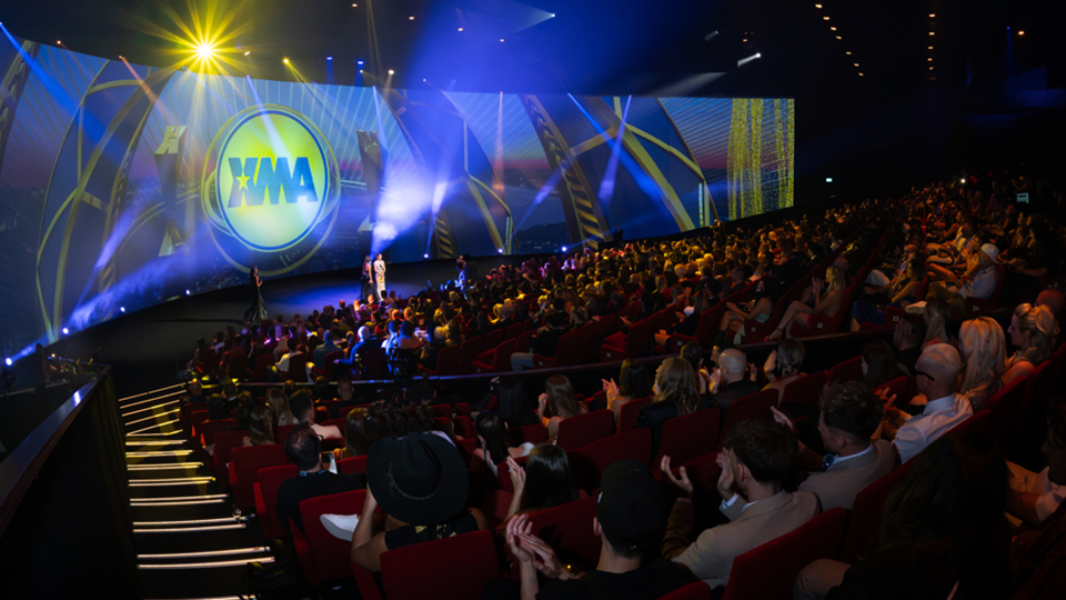 A Night to Remember: 2025 Euro XMAs Light Up Amsterdam