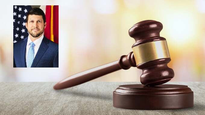 Florida AG Sues Aylo, Segpay Over State AV Law