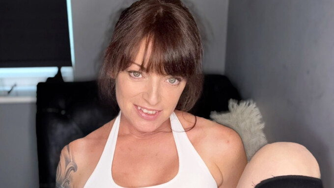 Slate.com Feature Tracks Rise of Older Cam Performers