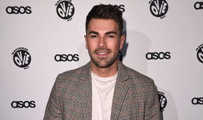 Sam Bird Acquires Fanblast