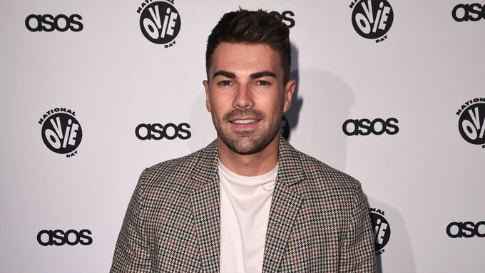 Sam Bird Acquires Fanblast