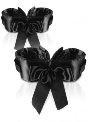 Fetish Fantasy Limited Edition Bowtie Cuffs