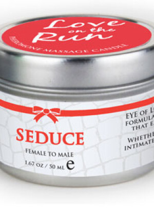 Love on the Run Seduce Candle