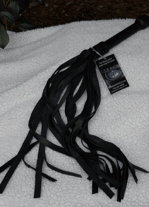 2060 Intro Flogger Premium