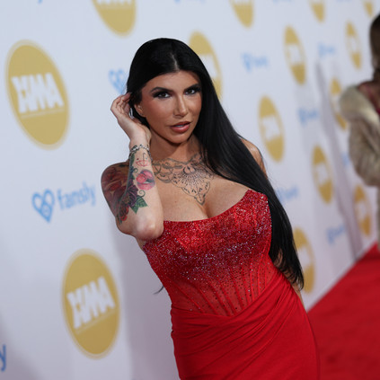 XMAs Red Carpet 13