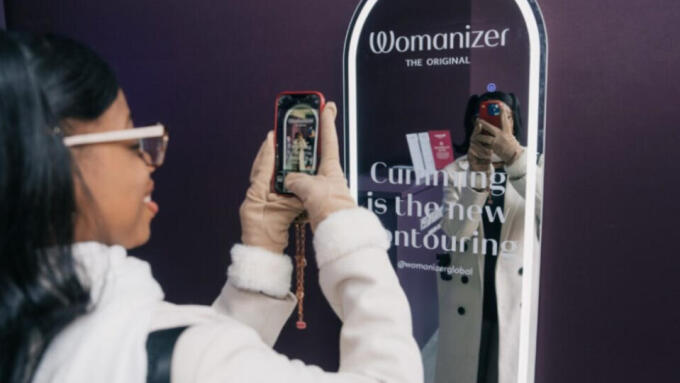 Womanizer Celebrates 'Beauty Bar' Pop-Up