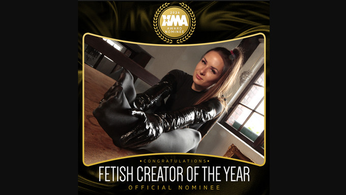 Cruel Reell Nabs XMAs Nom