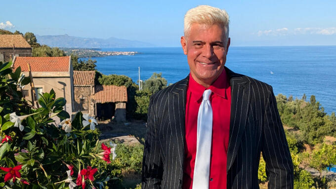 Dan Leal Nominated for 2026 XBIZ Exec Award