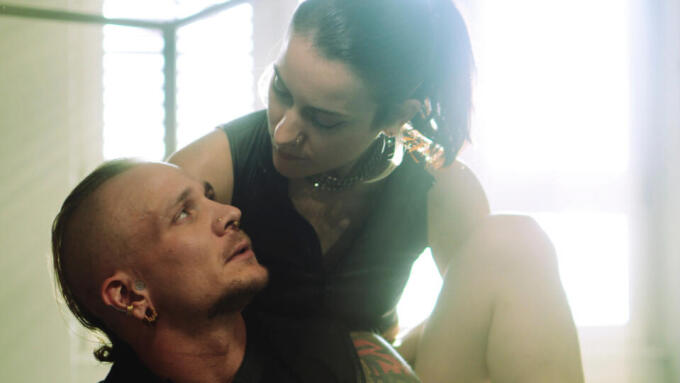 Peter Hooke Drops Submissive New Clip on ManyVids