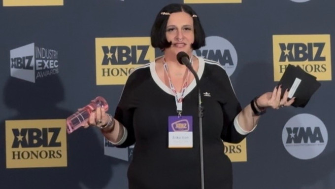 Erika Icon Named WIA Woman of the Year at XBIZ Honors