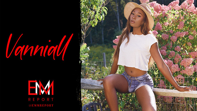 Vanniall Profiled in EMMReport Interview Ahead of Exxxotica Chicago