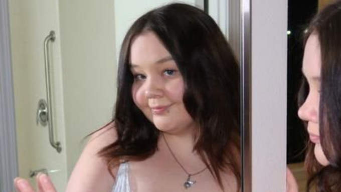 Molly Silva Guests on 'F.A.W.P.S.' During Exxxotica Chicago