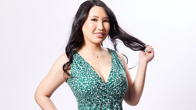 Suki Sin Makes Her Debut for BadoinkVR