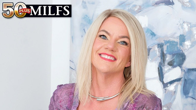 Ms. Amanda Stars in 2 New Scenes From 50 Plus MILFs