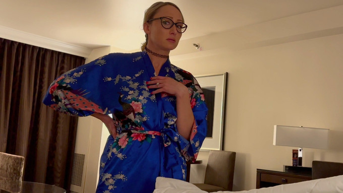 Crystal Clark Drops New 'Stepmom' Clip Featuring Jodie Johnson