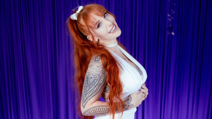Summer Sinclaire Makes Her DP Diva Debut