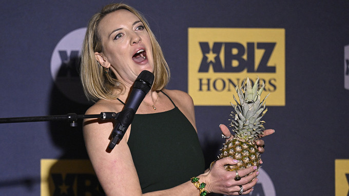 Pineapple Support's Leya Tanit to Host Mental Health Panel at CreatorConX Ibiza